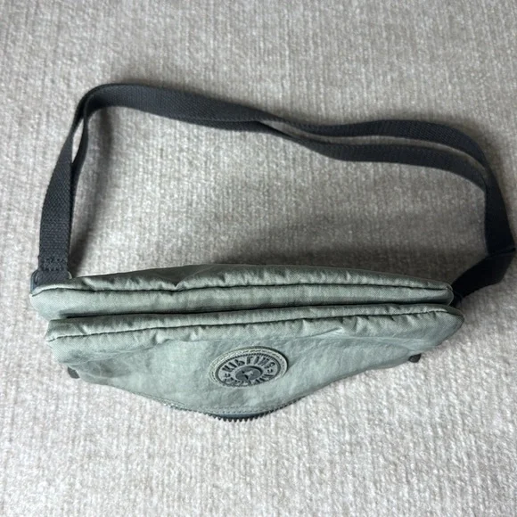 Kipling Olive Green 3 Compartments Inside Crossbody Adjustable Thin Strap - Picture 5 of 6